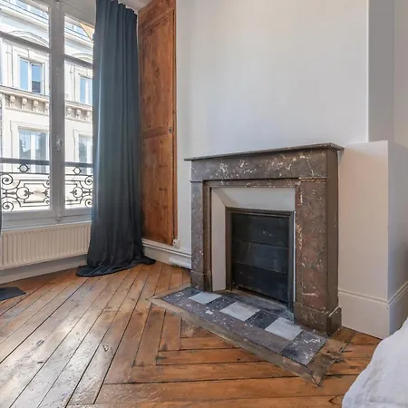 Appart Dans L'hyper Centre De Pour 8 Personnes Apartment Rouen
